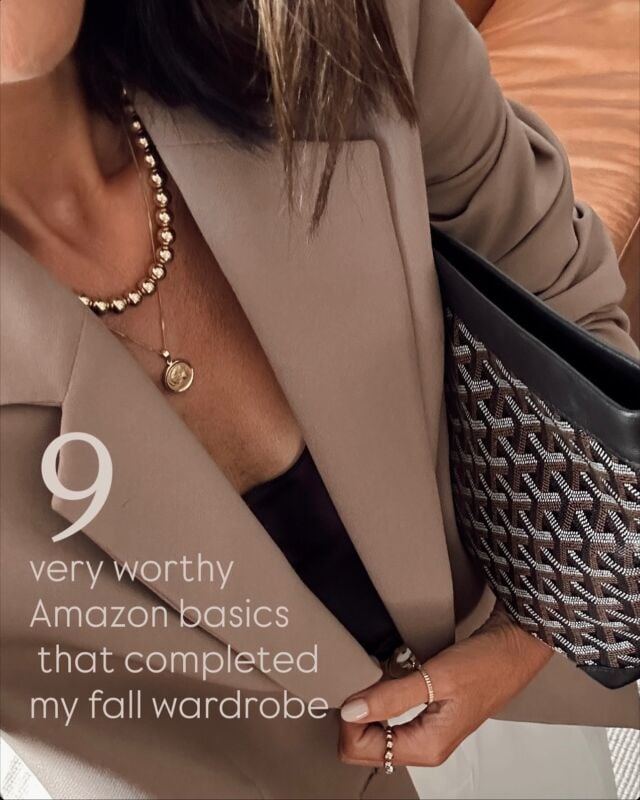 Comment &ldquo;BASICS PLEASE&rdquo; or click my bio and I&rsquo;ll send you all of the details to these 9 very worthy Amazon basics that completed my fall wardrobe ❤️🙌🏼 Happy Sunday! xx

You must be following me @stylinbyaylin to receive a DM 

#stylinbyaylin #amazonfind #amazonbasics #fallfashion #closetstaples #afforɗablefashion #over40fashion #founditonamazonfashion #amazonmusthaves