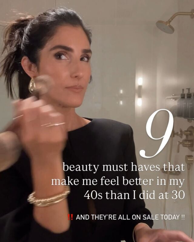 Comment &ldquo;MUST HAVE&rdquo; and I&rsquo;ll send you all of the details to these 9 beauty must haves that make me feel better in my 40s than I did at 30 ❤️🙌🏼 PLUS they&rsquo;re all on sale!! Great time to restock on your favorites xx 

You must be following me @stylinbyaylin to receive a DM 

#stylinbyaylin #beautyfavorites #over40beauty #salefinds #nordstrombeauty