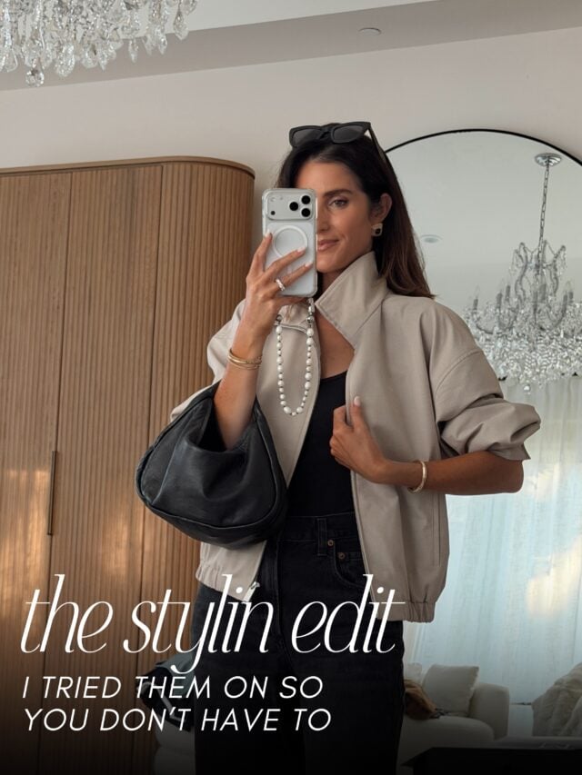 Comment “YES” and I’ll send you a DM to the Stylin Edit: Denim edition 🙌🏼 I’m picky picky and all of these jeans are loved and approved by me and I hope you love them just as much! xx 

You must be following me at @stylinbyaylin to receive a DM 

#stylinbyaylin #stylinedit #denim #over40fashion