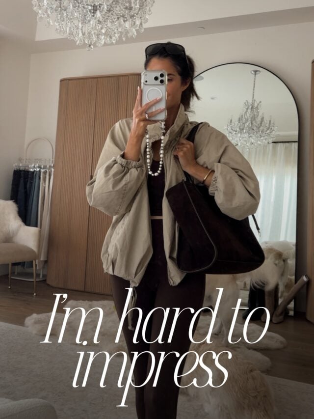 Share this with a friend ↗️ + COMMENT “YES” and I’ll send you all of the details to what I’ve been loving lately... I’m hard to impress but these have earned a spot ❤️🙌🏼 

You must be following me @stylinbyaylin to receive a DM 

#stylinbyaylin #lovinglately #over40fashion https://liketk.it/6on7a